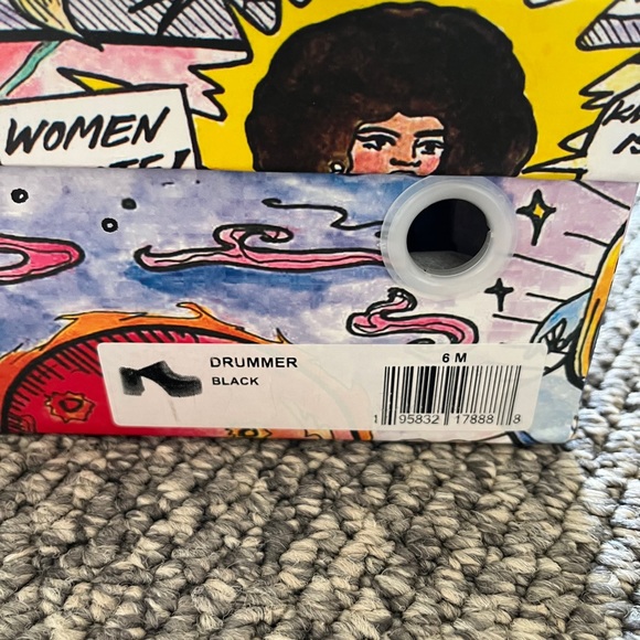 Brand new Jeffrey Campbell’s - Picture 4 of 4